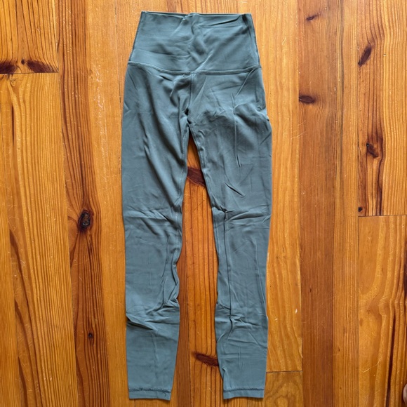 Green Leggings - Picture 1 of 3